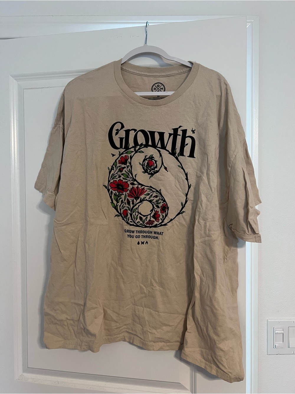 DOM "Growth" Graphic T-Shirt - Floral Yin Yang - 3XL - Neutral Tan